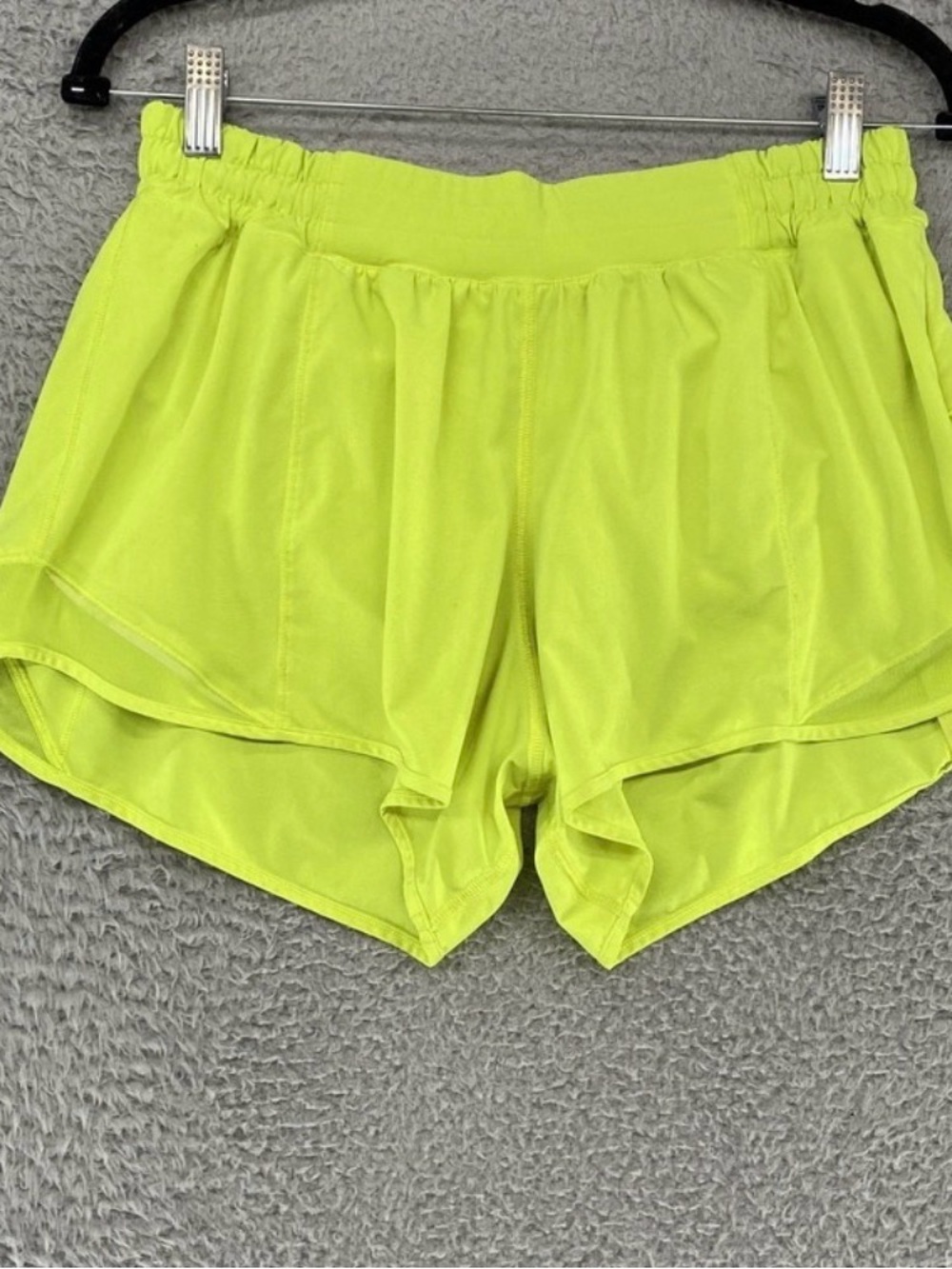 Lululemon hotty hot shorts neon yellow Running Shorts